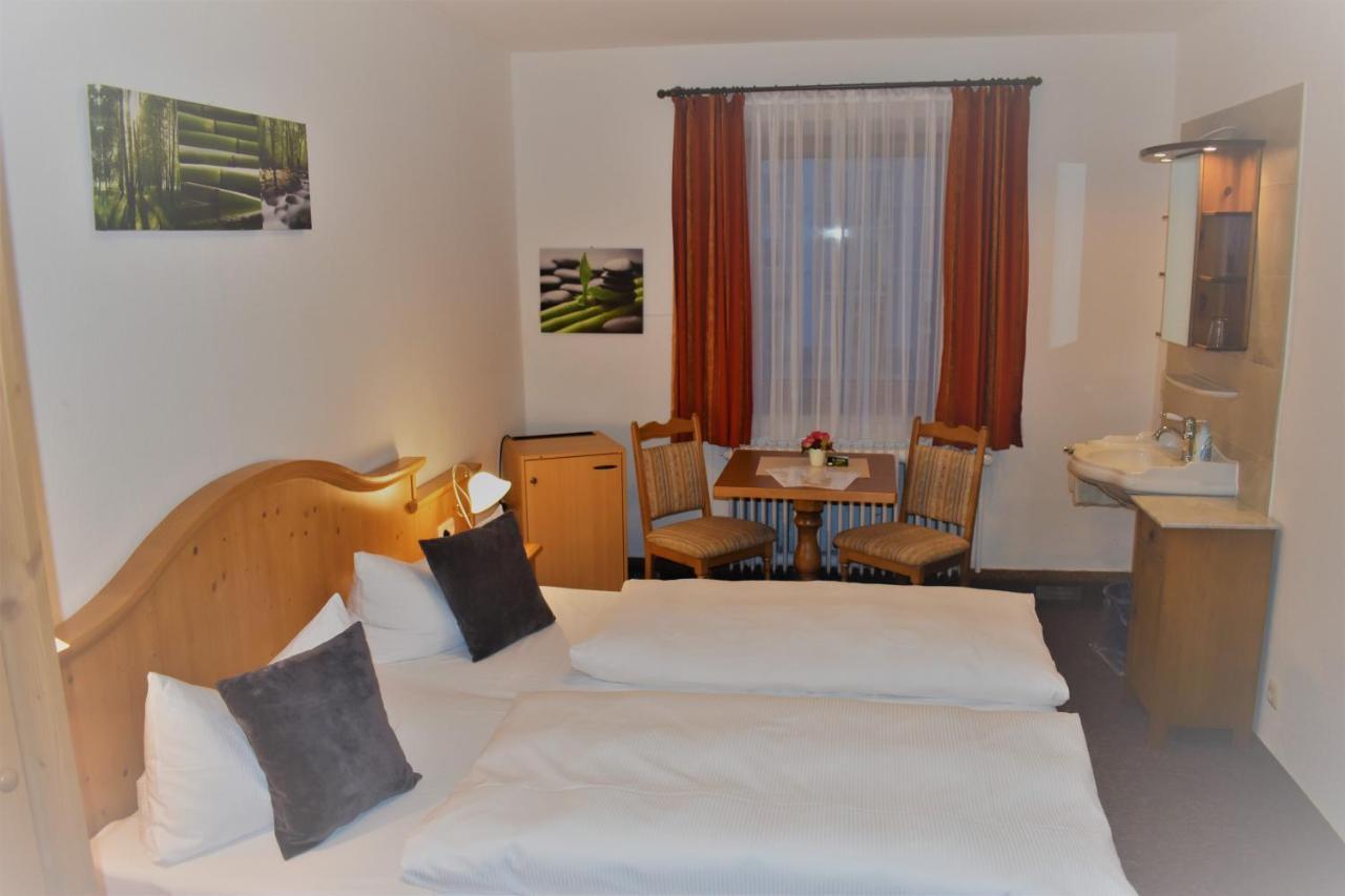 Hotel Pension Lindenhof Prien am Chiemsee Esterno foto